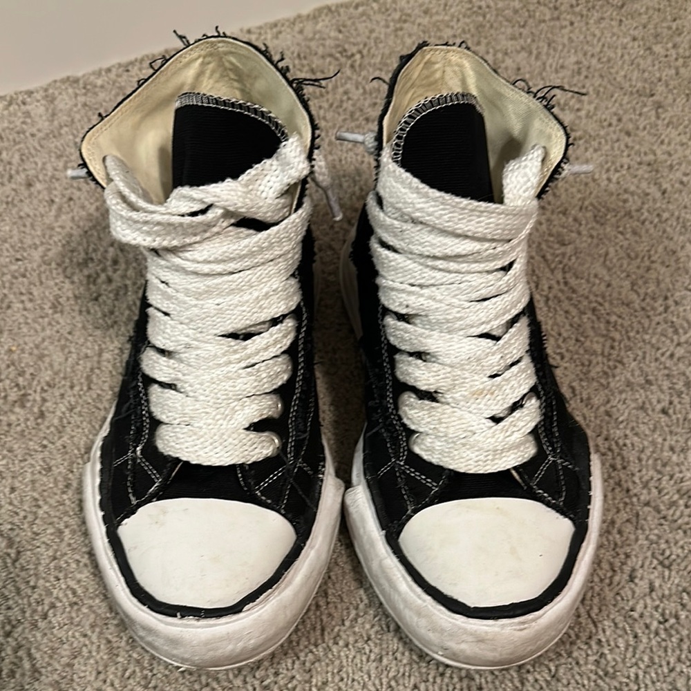 Black High Top Maison Mihara Yasuhiro